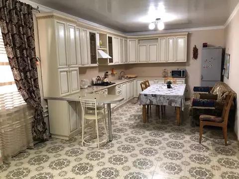 Дом в Дагестан, Избербаш ул. Комарова, 2 (90 м)