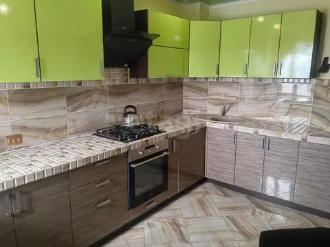 3-к кв. Оренбургская область, Оренбург Центральная ул., 1/1 (79.0 м)