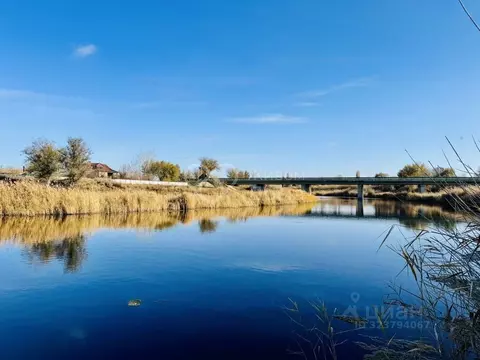 Дом в Волгоградская область, Городищенский район, с. Карповка ул. ...