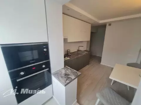 Продается 3-комнатная квартира