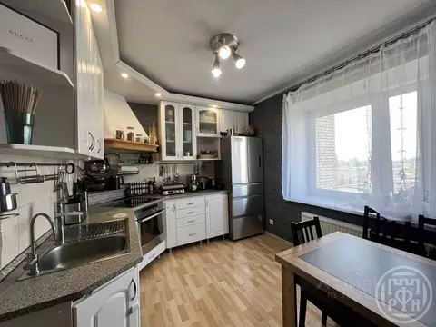 4-к кв. Санкт-Петербург ул. Типанова, 32к1 (100.6 м)