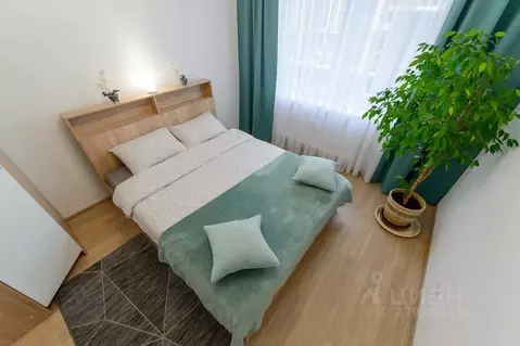 1-к кв. Свердловская область, Екатеринбург ул. Азина, 25 (45.0 м)