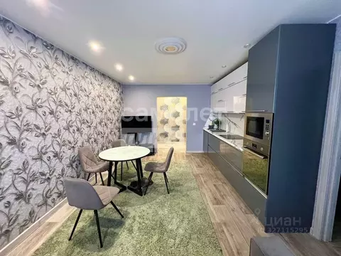 3-к кв. Тюменская область, Тюмень ул. 9 Января, 162 (91.9 м)