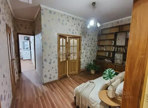 3-к кв. Брянская область, Брянск пер. Горького, 4 (79.6 м)