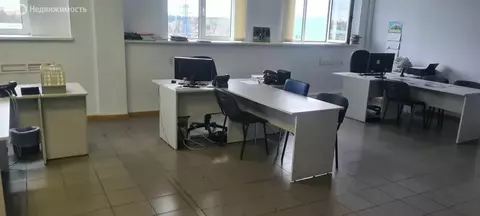 Склад (6185 м)