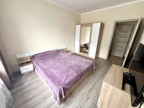 2-к кв. Санкт-Петербург ул. Среднерогатская, 13к1 (60.0 м)