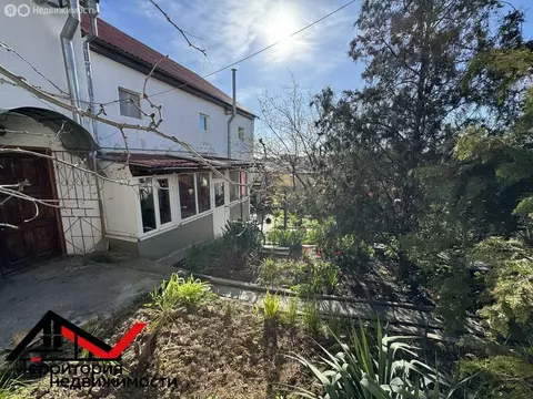 Дом в Севастополь, 5-я Равелинная улица, 24 (283 м)