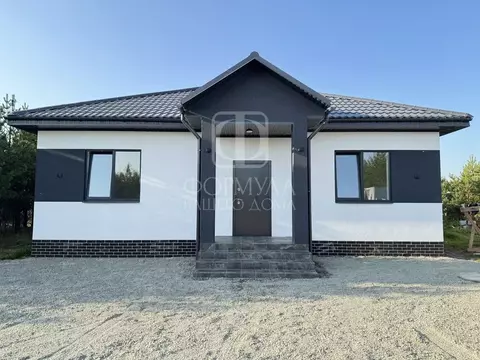 Дом в Свердловская область, Белоярский муниципальный округ, пос. ...