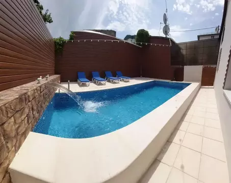 Дом в Крым, Феодосия ул. Баранова, 54 (100 м)