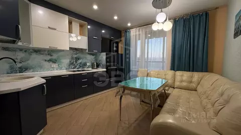 2-к кв. Санкт-Петербург ул. Крыленко, 1к1с8 (67.0 м)