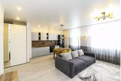 2-к кв. Тюменская область, Тюмень ул. Муравленко, 11 (71.0 м)