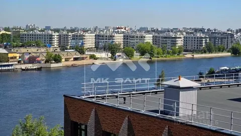 3-к кв. Санкт-Петербург Петровский просп., 11к2 (125.0 м)