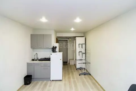 Студия Тюменская область, Тюмень ул. Энергетиков, 44а (18.4 м)