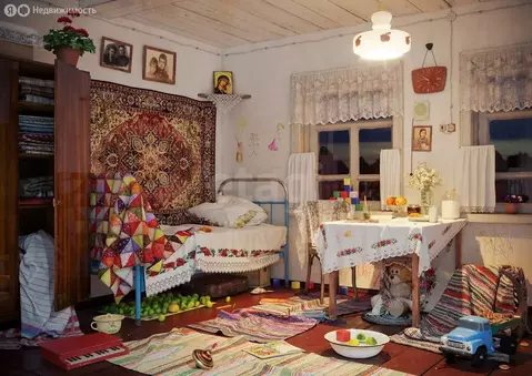 Дом в Причулымский сельсовет, деревня Курбатово, Центральная улица ...