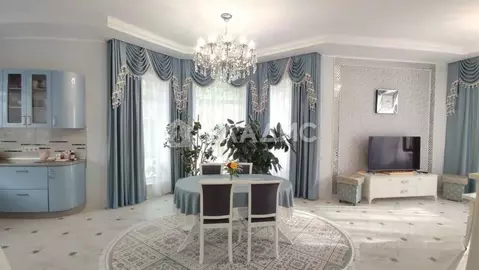 Дом в Калининградская область, Светлогорск ул. Рябиновая, 13 (237 м)