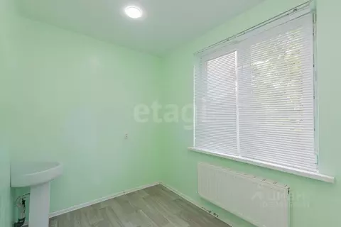 Помещение свободного назначения в Краснодарский край, Краснодар ул. ...