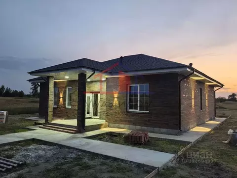 Дом в Белгородская область, Старооскольский городской округ, с. ...