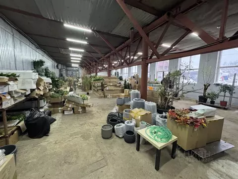 Производственное помещение в Свердловская область, Екатеринбург просп. ...