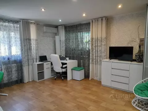 3-к кв. Волгоградская область, Волгоград Невская ул., 16 (64.5 м)