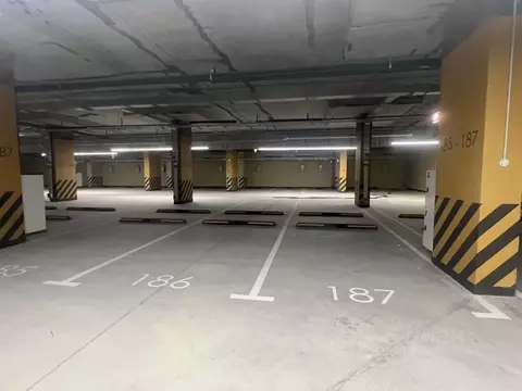 Гараж в Москва Строительный проезд, 9к1 (13 м)