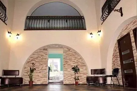 Офис в Санкт-Петербург пос. Стрельна, Тракторный пер., 1 (924 м)