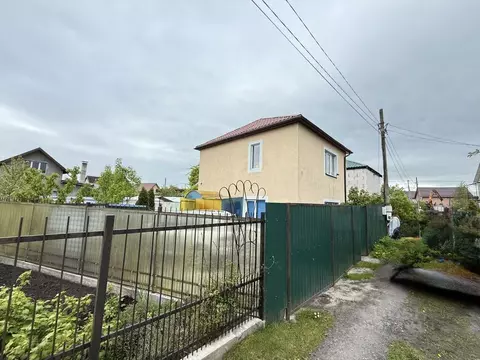 Дом в Калининградская область, Калининград 40 лет Победы СНТ, ул. ...