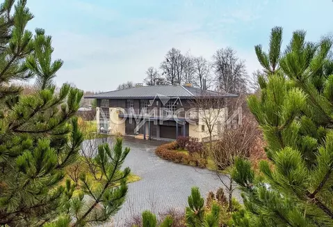 Дом в Москва д. Варварино, Варварино кп,  (307 м)