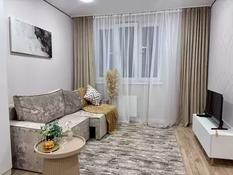 1-к кв. Чувашия, Чебоксары ул. Юрия Гагарина, 47к4 (36.0 м)