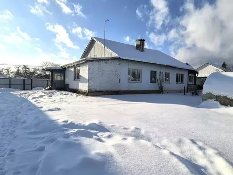 Дом в Калужская область, Дзержинский муниципальный округ, д. ...