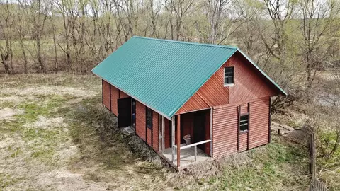 Дом в Ярославская область, Угличский район, Головинское с/пос, д. ...