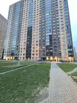 2-к кв. Санкт-Петербург пос. Парголово, Заречная ул., 46к1 (60.0 м)