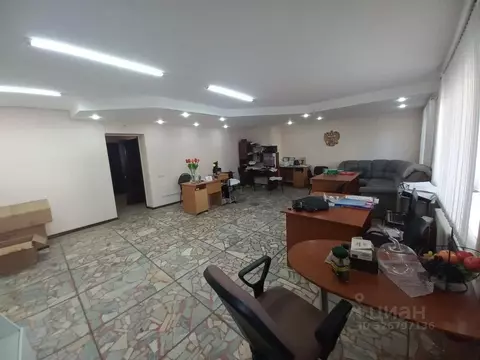 Помещение свободного назначения в Саратовская область, Саратов ул. ...