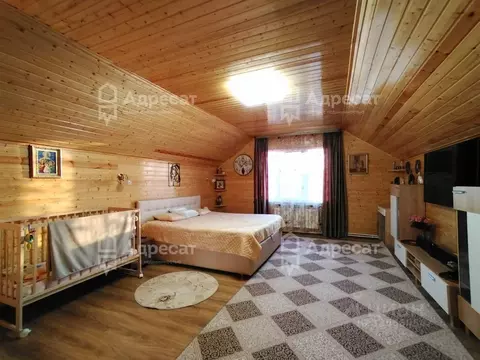 Дом в Волгоградская область, Волгоград ул. имени Менделеева (102 м)