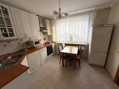 Продается 3-комнатная квартира