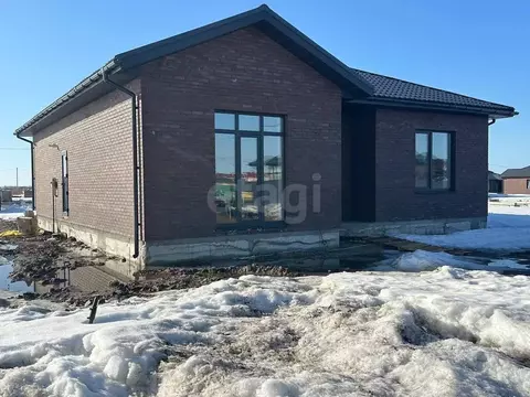 Дом в Брянская область, Брянский район, Отрадненское с/пос, с. ...