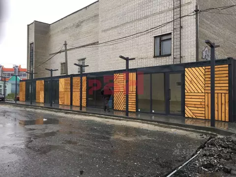 Торговая площадь в Курганская область, Курган пл. Имени В.М. Слосмана, ...