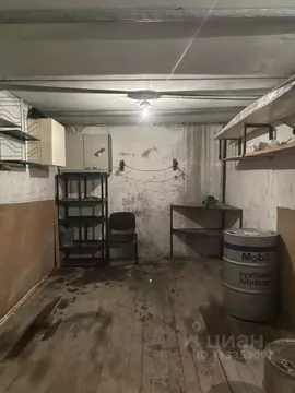 Гараж в Свердловская область, Екатеринбург ул. Рассветная, 12 (18 м)