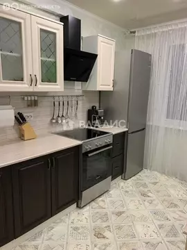 2-комнатная квартира: Тобольск, 8-й микрорайон, 16 (50.9 м)