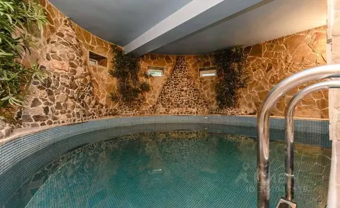 Дом в Московская область, Красногорск Павшино мкр,  (750 м)