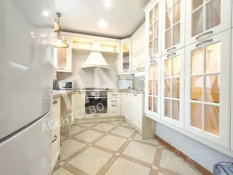 3-к кв. Самарская область, Самара Волжский просп., 47 (74.0 м)