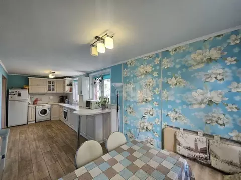 Дом в Белгородская область, Белгородский район, Беломестненское с/пос, ...