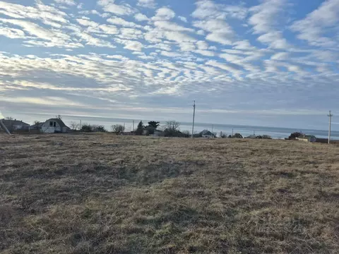 Участок в Крым, Ленинский район, Мысовское с/пос, с. Заводское  (10.0 ...