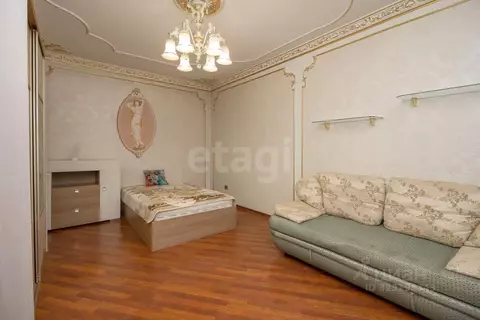 2-к кв. Тюменская область, Тюмень ул. Клары Цеткин, 61к1 (91.9 м)