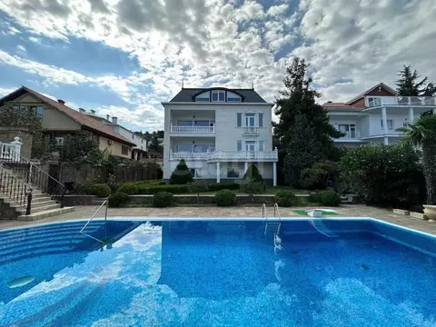 Дом в Крым, Ялта муниципальный округ, Ливадия пгт ул. Виноградная, 8 ...