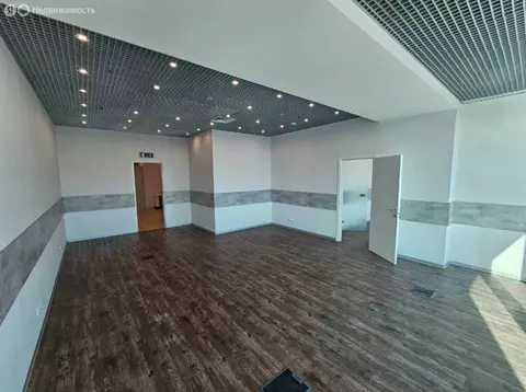 Офис (226 м)