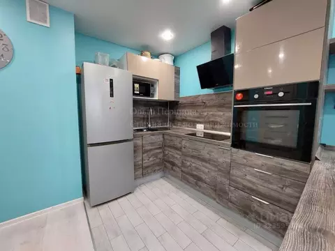 2-к кв. Свердловская область, Екатеринбург ул. Краснолесья, 10/3 (71.0 ...