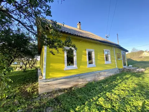 Дом в Псковская область, Гдовский район, Добручинская волость, д. ...