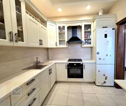 2-к кв. Крым, Симферополь ул. Набережная имени 60-летия СССР, 50к6 ...