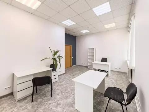 Офис в Свердловская область, Екатеринбург ул. Папанина, 1 (22 м)