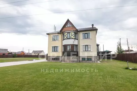 Коттедж в Свердловская область, Белоярский муниципальный округ, с. ...